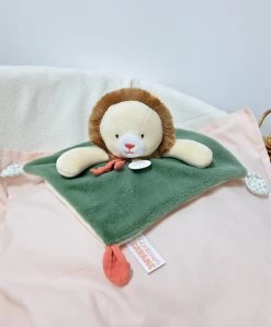 Doudou Plat Lion Beige Et Vert - 25 Cm -Doudou et Compagnie Promos Magasin dc4068 6481d17abcbaf928491085