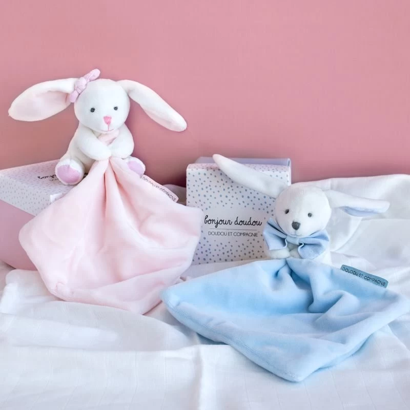 Doudou Et Compagnie - Lapin Rose Mouchoir Blanc 4 Doudou Et Compagnie - Lapin Rose Mouchoir Blanc – Image 4